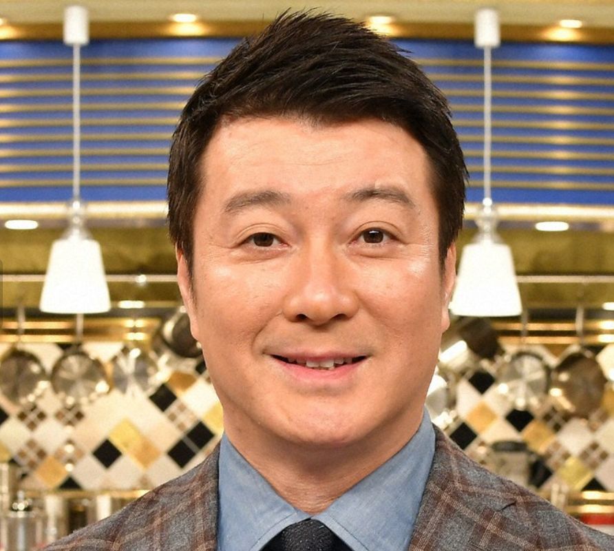 【コレが真実】加藤浩次に前妻はいない！現在の妻は香織で離婚の危機！？