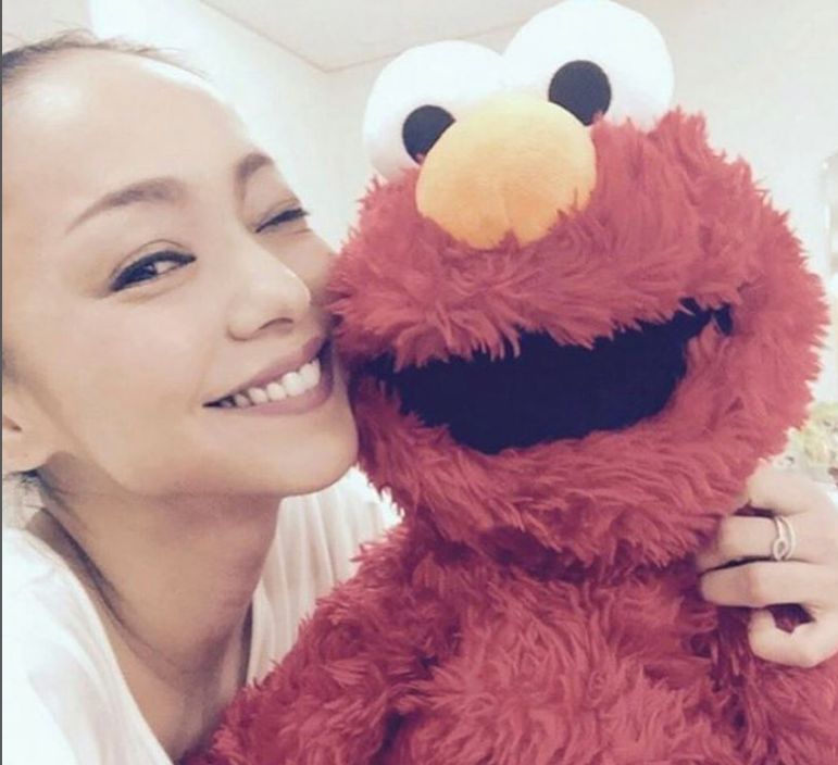 【2025年】安室奈美恵の現在の目撃情報なし！法的措置とファンの配慮が影響