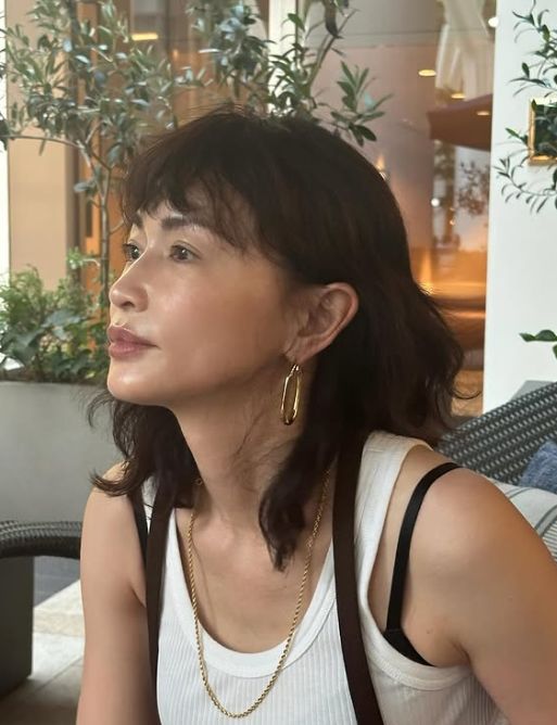 長谷川京子の元夫との離婚後も子育て協力、車中キス報道の真相も注目